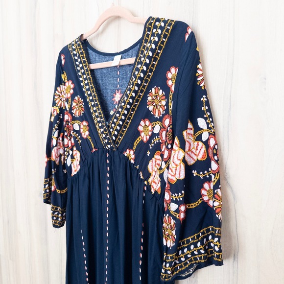 Womens Floral Boho Midi Dress Sz L Navy V-Neck Flare Sleeve Boho Festival Hippie - Picture 3 of 8
